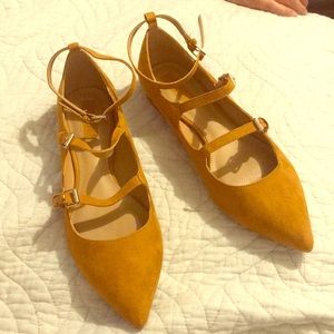 5 1/2 shoes from forever 21. Worn only once